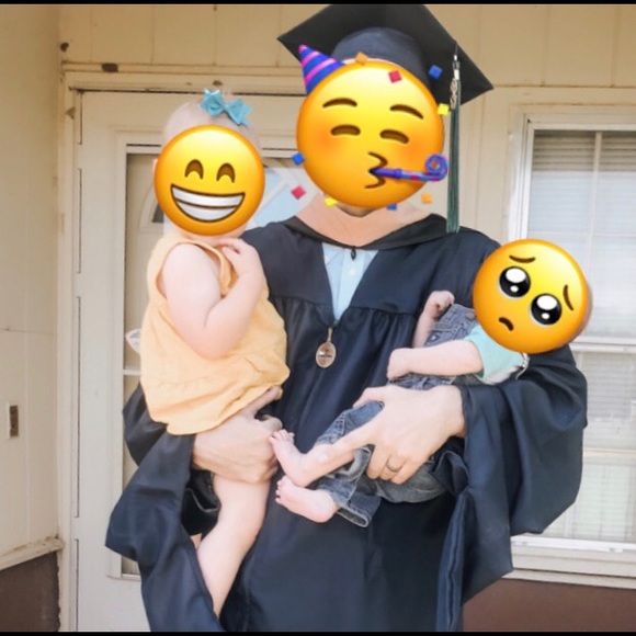 About Our Closet! 💛 - Picture 4 of 4